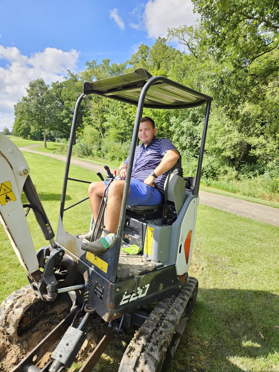 Chuck Barber tweet media