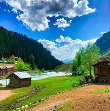 expolregb's tweet photo. 📍Minimarg.
 A village in the Astore District of Gilgit Baltistan, Pakistan. It is situated on the bank of the Burzil Nala, approximately 36 km south of the Chilam Chowki checkpost and to the north of a border village named Kamri.🥰⚡️💝 https://t.co/IlEa1WmSbj