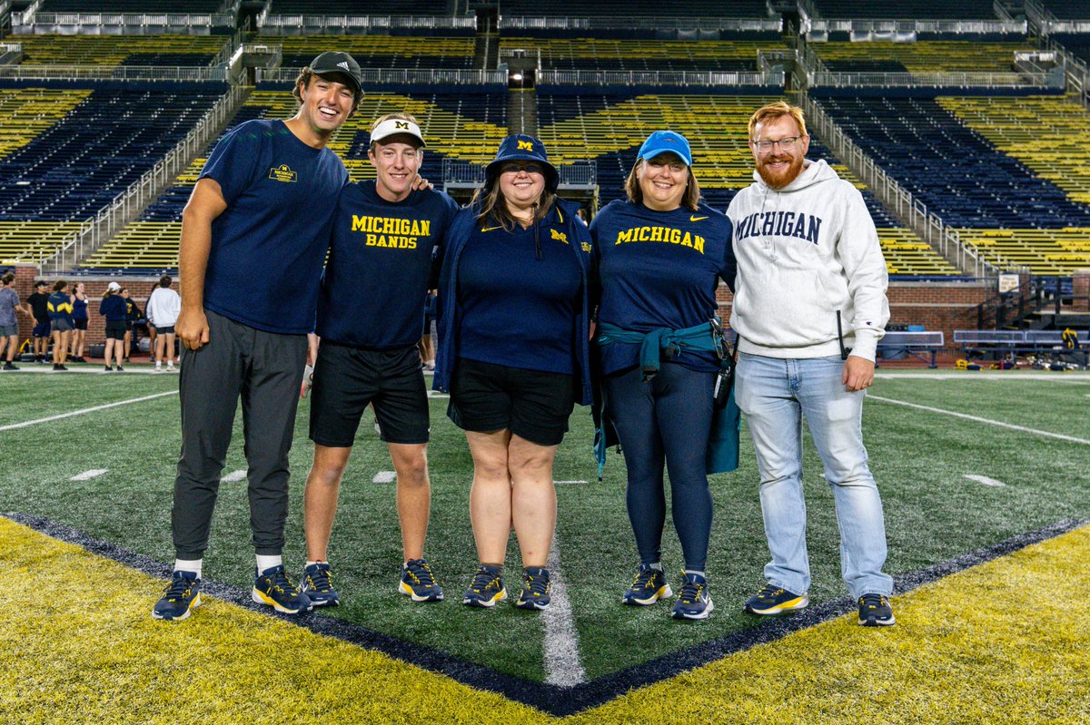 umichsmtd's tweet photo. The @umichband family enjoyed some time at the Big House last night as they prepared to kick off the new season.

#umicharts https://t.co/1fJk6zW0Fh