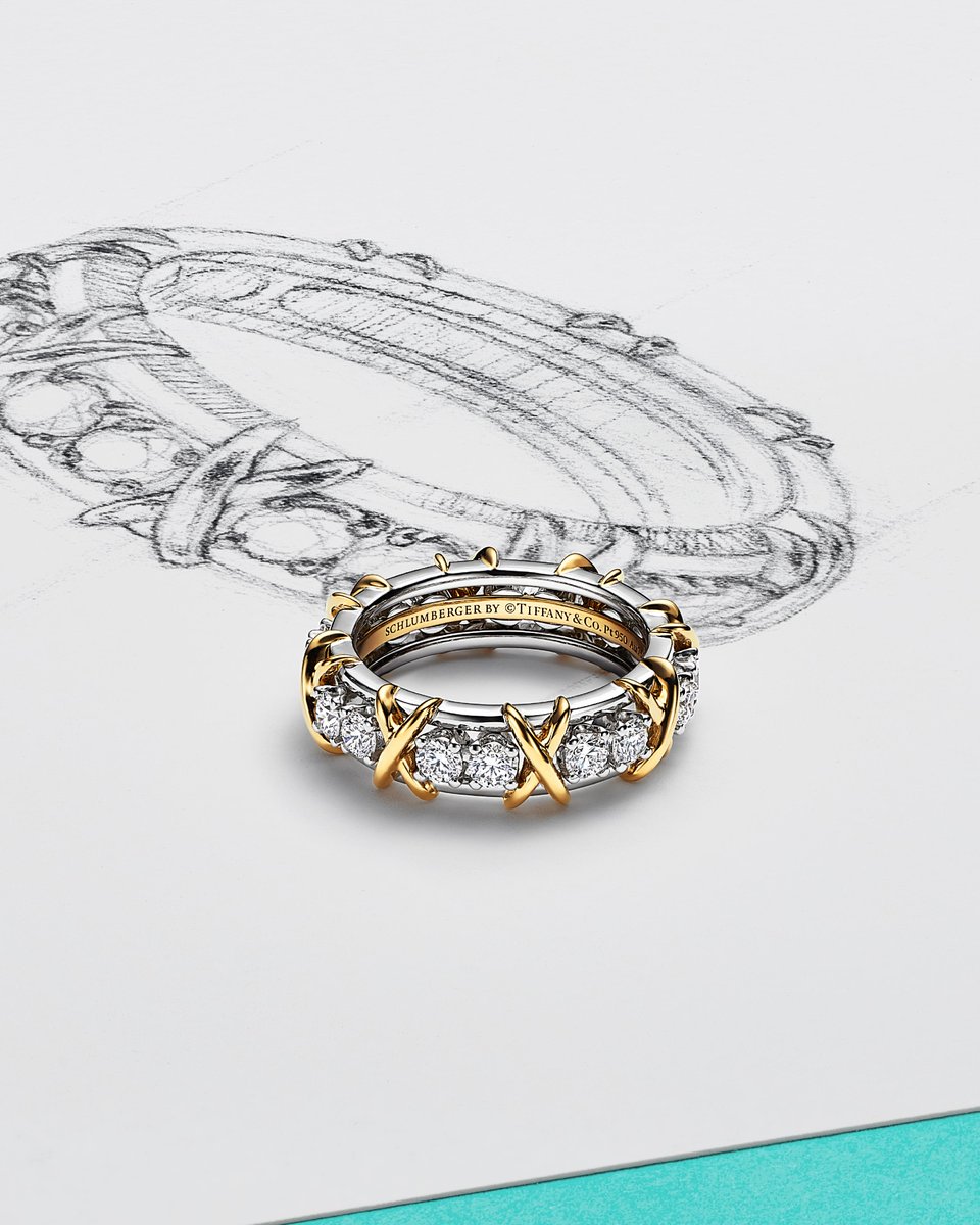 TiffanyAndCo's tweet photo. In the hands of our craftspeople, masterpieces like the Sixteen Stone by Tiffany ring are brought to life. With a perfect balance of 18k gold cross-stitches and round brilliant diamonds, this future heirloom is born from an unwavering labor of love. More: https://t.co/9AdYRprmCr https://t.co/IPRMLr5qa6