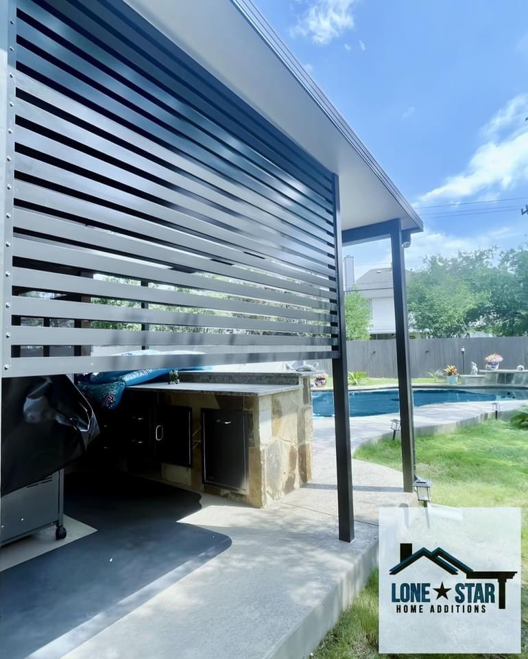 LSHomeAdditions's tweet image. Check out our stunning patio cover! It seamlessly extends your home with a sleek, modern look, thanks to the added privacy wall and insulated roof. It’s the perfect way to enhance your living space. Contact us today for a free estimate!

lonestarhomeadditions.com
210-986-0628
