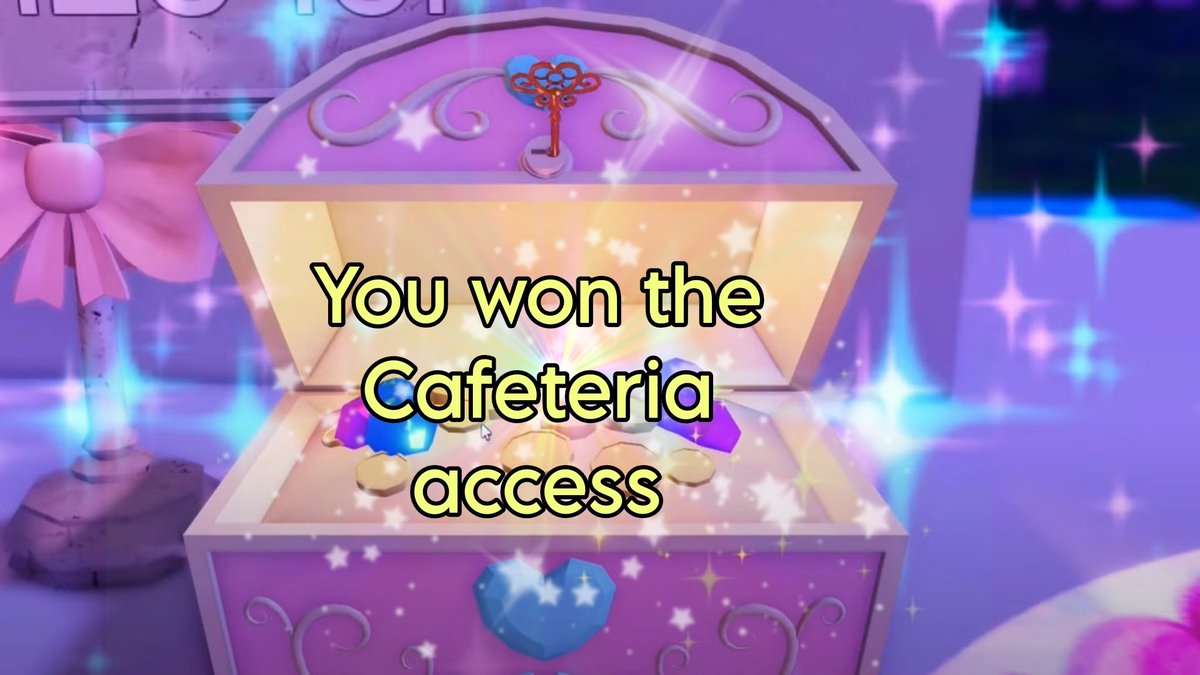 RHCommunity_'s tweet photo. MEME] What every RH player would like to find in chests=✨️🤔😭 (PT 3)  #royalehigh #RH #campus3 #Caffeteria #royalehighcampus4 #ROBLOX  #Halloween #Meme https://t.co/JFuWSHojhf