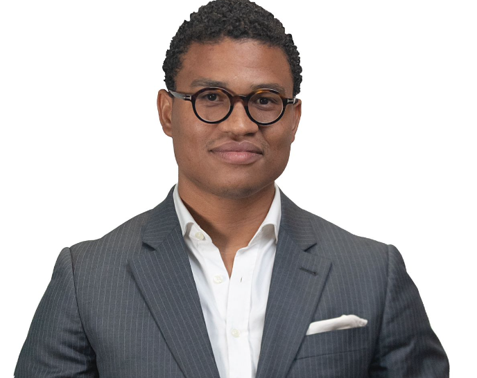 🔴#Guadeloupe : L'avocat <a href="/LAPINRaphael/">Raphaël Lapin</a>, élu nouveau président du #MémorialACTe

➡️tinyurl.com/4yd3mft4

➡️ Ce mardi 20 août, Raphaël Lapin a été élu à l'unanimité Président du Mémorial ACTe, pour une durée de trois ans.