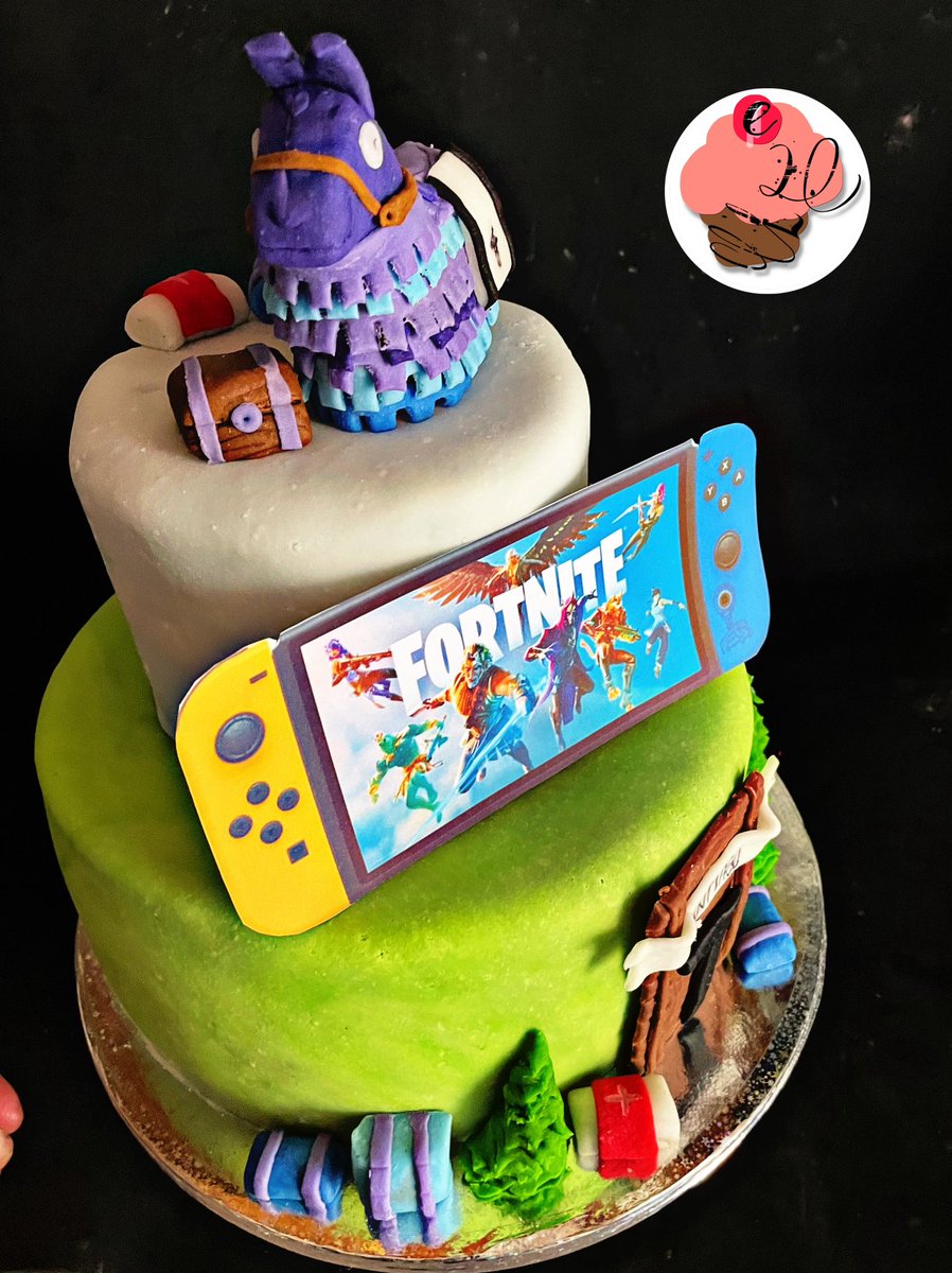 CupCakelicious tweet media