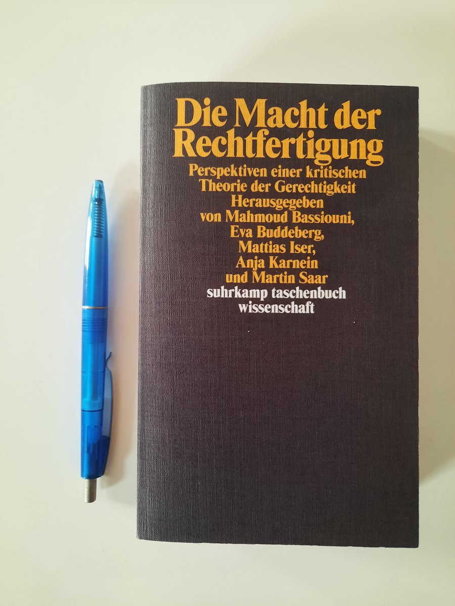 Ethik & Gesellschaft (@eug_de) on Twitter photo Heute in der Redaktion eingetrudelt und natürlich ganz weit oben auf der Rezensionsliste: die <a href="/suhrkamp/">Suhrkamp Verlag</a>-Festschrift für Rainer Forst (<a href="/NormativeOrders/">Normative Orders</a>): Die Macht der Rechtfertigung. Infos: suhrkamp.de/buch/die-macht… Heute in der Redaktion eingetrudelt und natürlich ganz weit oben auf der Rezensionsliste: die <a href="/suhrkamp/">Suhrkamp Verlag</a>-Festschrift für Rainer Forst (<a href="/NormativeOrders/">Normative Orders</a>): Die Macht der Rechtfertigung. Infos: suhrkamp.de/buch/die-macht…