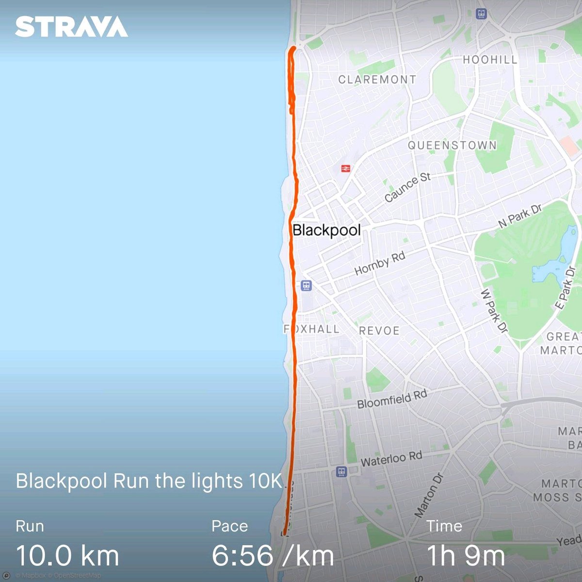 MrsTaylor_EYFS's tweet photo. Always said I'd never be a runner... on Saturday, I completed my second 10km run, 'Blackpool Run the Lights'. #blackpoolrunthelights #runthelights https://t.co/JSB8YgH14b