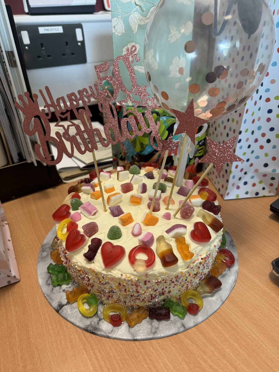 What a lovely surprise I received from my colleagues today. So grateful to work with a fab team 😊