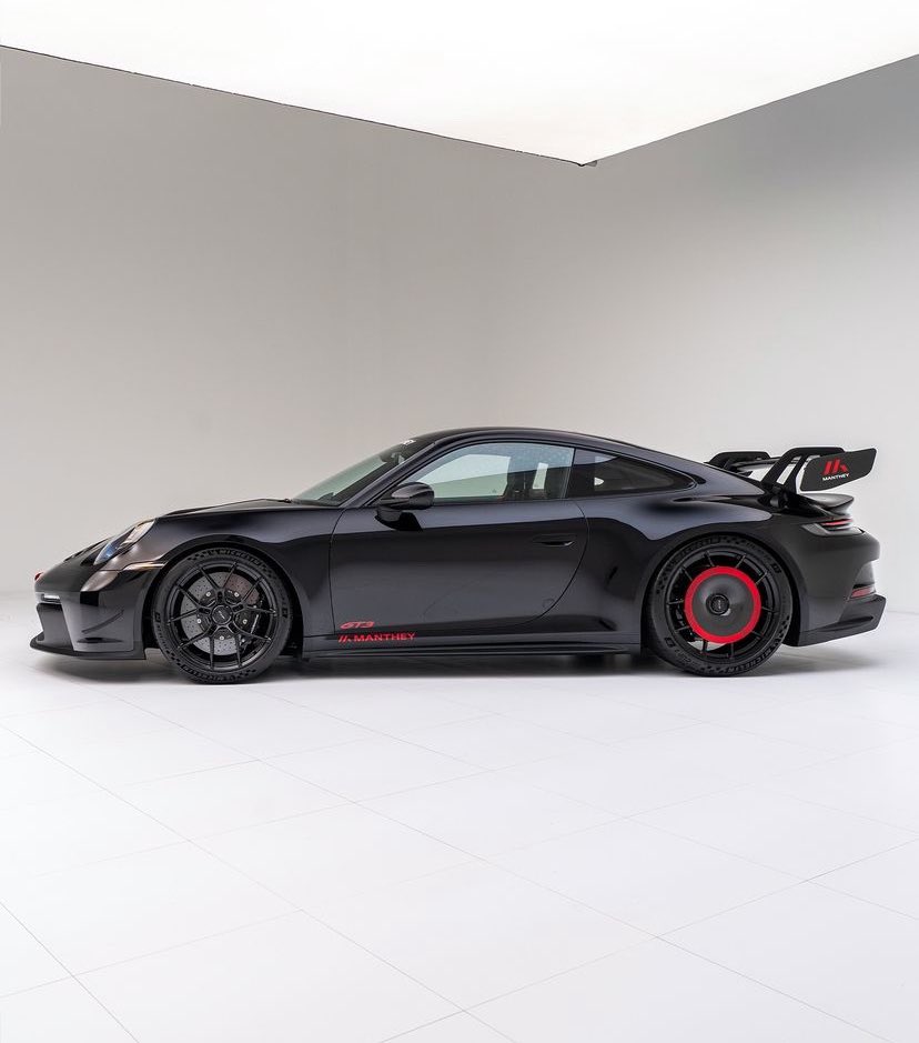 Jordan92338366's tweet photo. 992 GT3 MR 🥷💯 https://t.co/zUFfB9r7VV