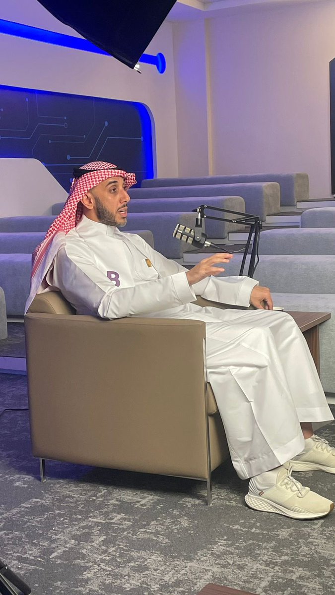 llaws77's tweet photo. سُعدنا وتشرفنا اليوم باستضافة د.محمد البيز @MAlBaiz في بودكاست جامعة تبوك🌟 https://t.co/0Bgzv3YYUd