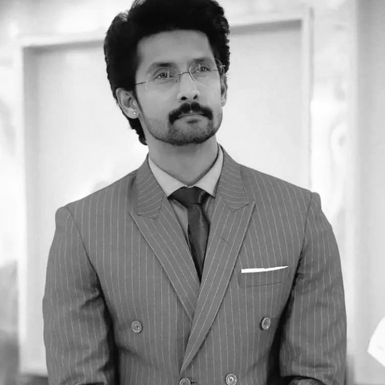 19 YEARS OF RD

#ravidubey