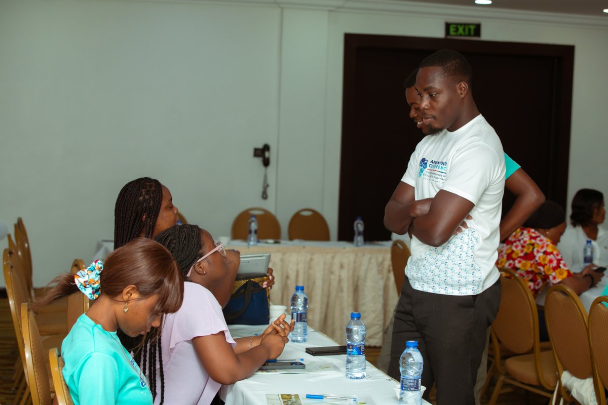 YouthNREGGh's tweet photo. Thread π§΅
1/2
In line with the #WeAreShifting vision for the year, the Youth-NREG platform held a revamp meeting with members. The refocus will see members focusing on natural resources at their local levels; regional to communities. https://t.co/AYDs0keRSt