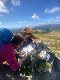 Amazing Hill and Moorland Leader Training course at the weekend, delivered by our fantastic instructor, Kath. Beautiful weather and stunning scenes in  southern Eryri (around Blaenau Ffestiniog). 

Find out more about Hill and Moorland Leader Training: raw-adventures.co.uk/hill-and-moorl…
