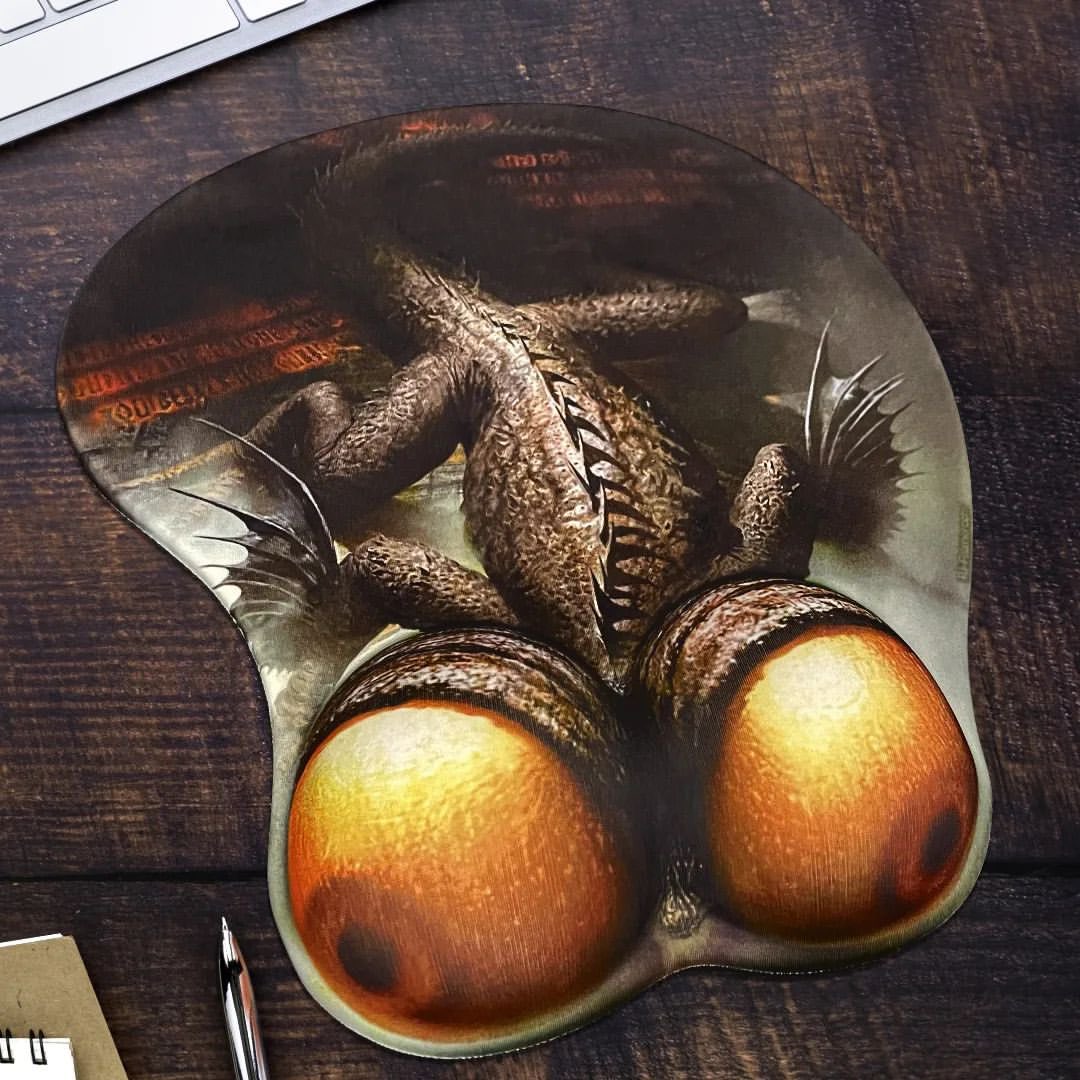 chosenundeadone's tweet photo. the best mousepad https://t.co/ODZKsSi1Wy
