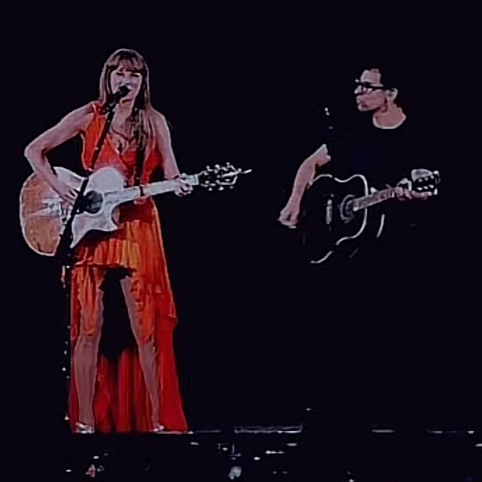 The Eras Tour tweet media