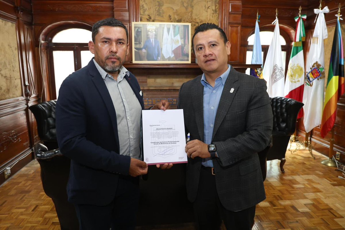 Celebró la decisión que ha tomando el Secretario de Gobierno <a href="/CarlosTorres4/">Carlos</a> de nombrar a Elias Sanchez Garcia como Coordinador del Sistema Penitenciario del Estado de #Michoacán convencida que sus decisiones siempre son pensando en el bienestar de los #Michoacanos