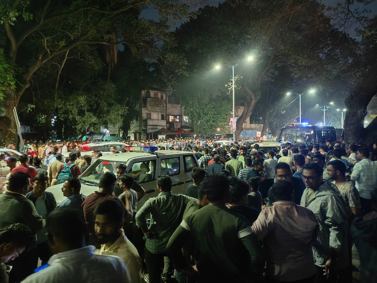 मा.#MPSC आपण विद्यार्थ्यांना 2024 च्या सर्व परीक्षांच्या #राज्यसेवा #कंबाईन #कॄषी258 जास्तीत जास्त जागावाढ करून तात्काळ न्याय द्यावा ही विनंती🙏
<a href="/CMOMaharashtra/">CMO Maharashtra</a> 
<a href="/mieknathshinde/">Eknath Shinde - एकनाथ शिंदे</a> 
<a href="/mpsc_office/">Maharashtra Public Service Commission</a> 
<a href="/Dev_Fadnavis/">Devendra Fadnavis</a> 
<a href="/AjitPawarSpeaks/">Ajit Pawar</a> 
<a href="/NANA_PATOLE/">Nana Patole</a> 
<a href="/VijayWadettiwar/">Vijay Wadettiwar</a>
<a href="/BaliramDoleyINC/">Baliram Doley - बळीराम डोळे</a>