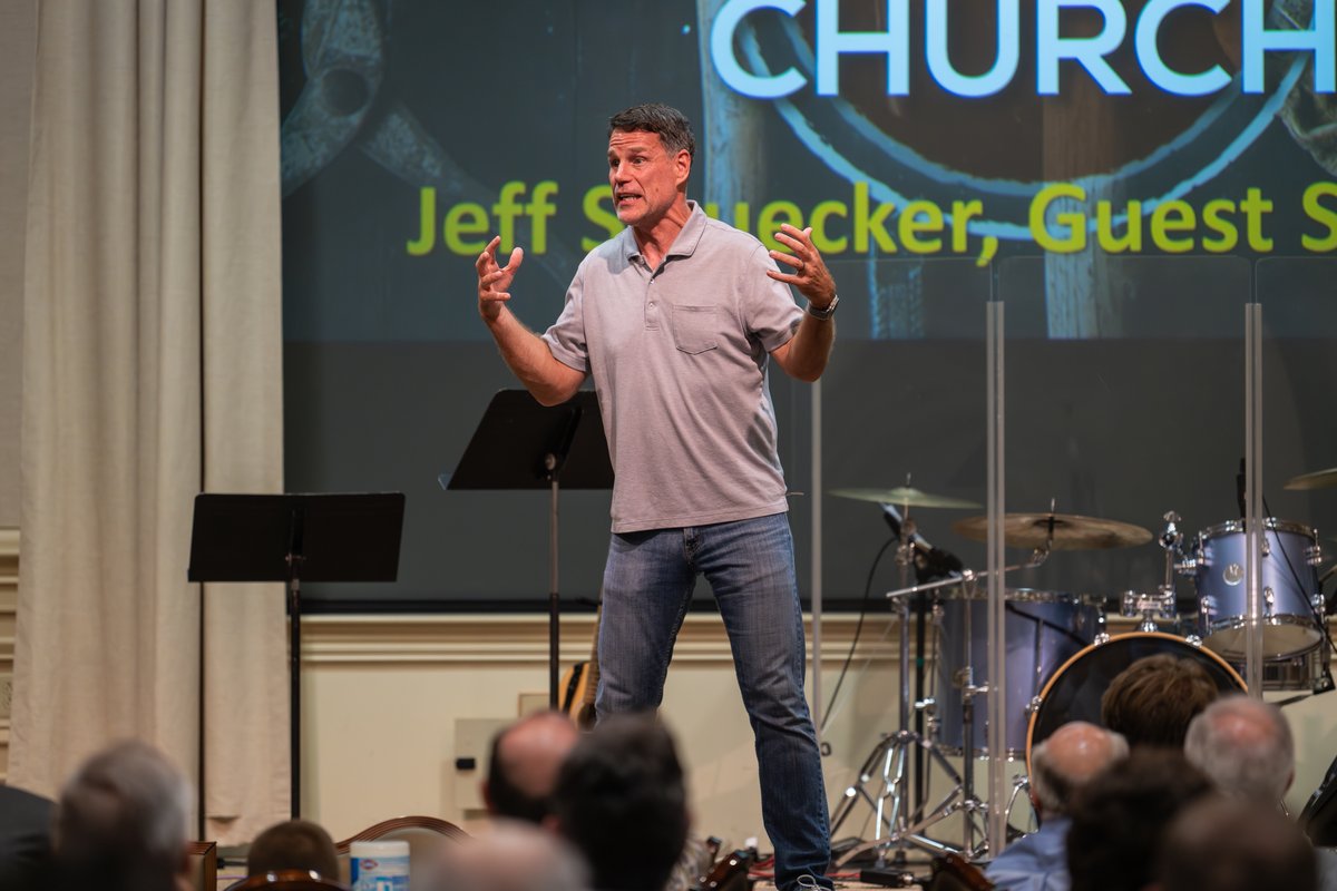 JeffStruecker's tweet photo. Amazing night at First Baptist Church, Tuscaloosa! Honored to address brave men living their faith fearlessly. Grateful for the opportunity to share and be a part of this powerful gathering. #BulletProofFaith #ManChurch #JeffStruecker https://t.co/TA1bWZrnWu
