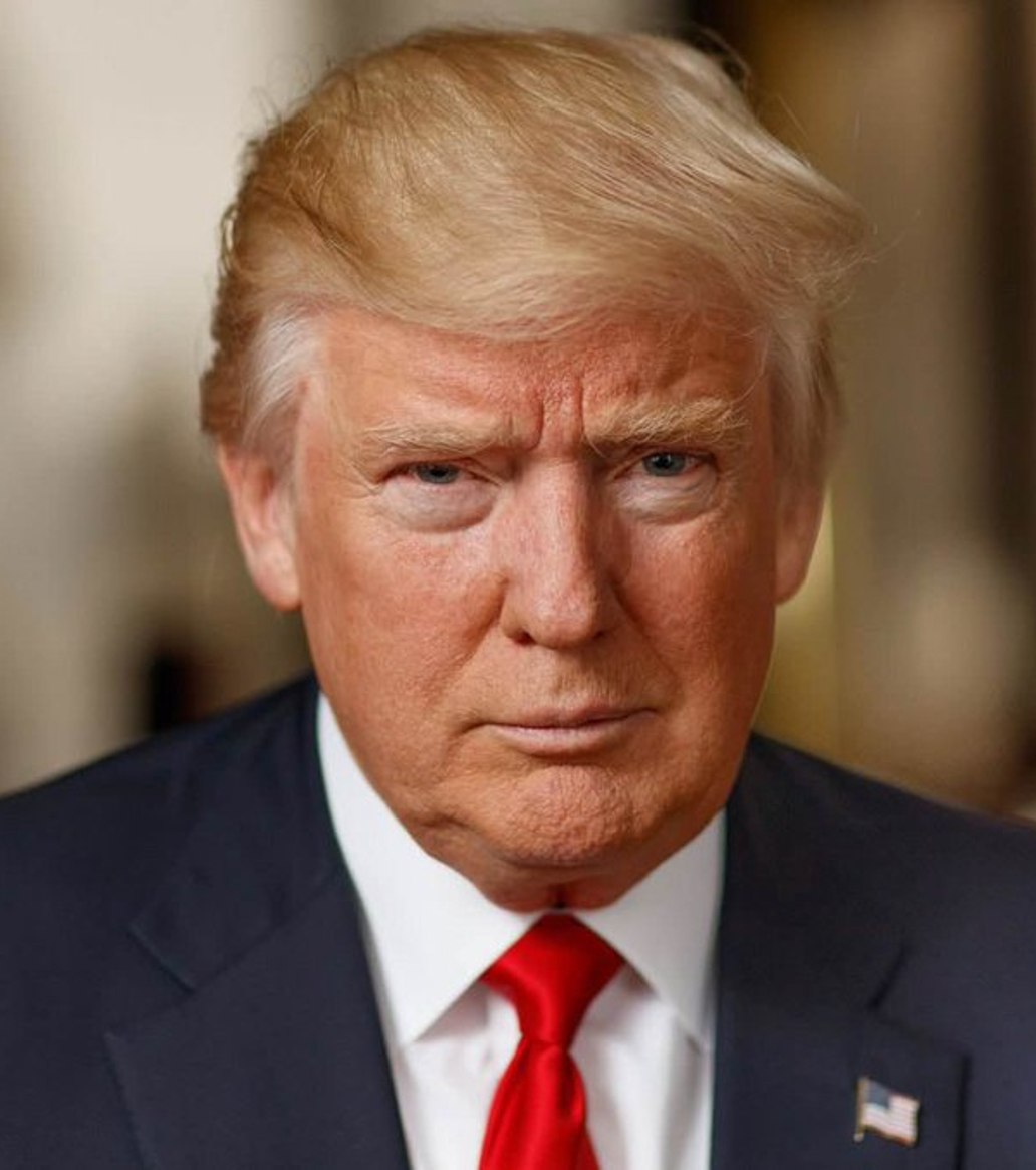 MundalaZoe's tweet photo. 🇺🇸 Elon Musk accepts Donald Trump's offer to serve in his administration if elected president. 

"I am willing to serve."

📰 Full Story

@BRICSNews https://t.co/D6KsZ8kZcV