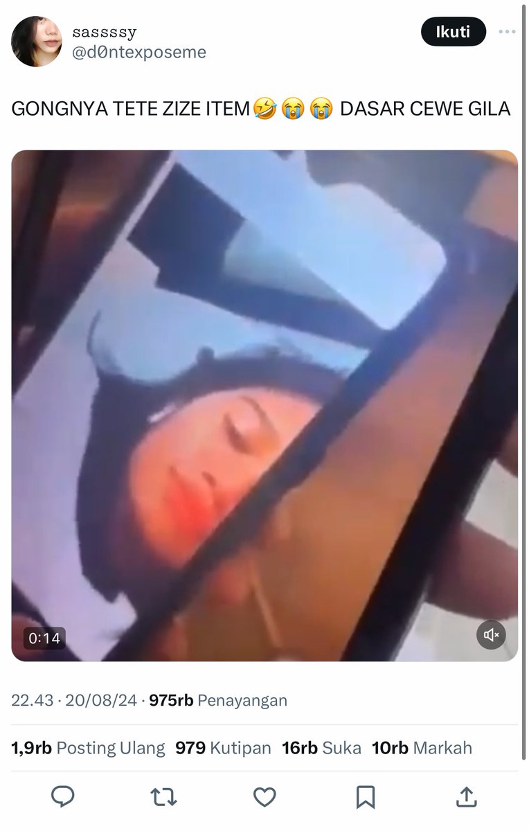 dhemit_is_back's tweet photo. Kami tidak mendukung Selingkuhan tapi penyebaran video porno itu sdh di luar batas..
Mau kasus Threesome Zize anak dari Andre Rosiade  istri dari Arhan atau siapa pun 
Ingat kita penonton bukan pemain jadi jgn diluar batas...

Nanti nangis kalau di tangkap karena pornografi https://t.co/EsPM2hO9X9
