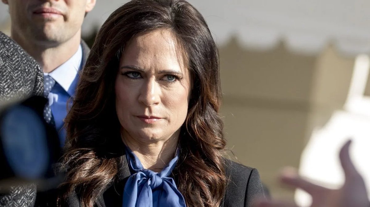 thehill's tweet photo. Former White House press secretary Stephanie Grisham will speak at the Democratic National Convention this week, making her one of the most high-profile former-Trump-allies-turned-critics at the convention. 

Find out more and get other updates here: https://t.co/2edahGYyOz https://t.co/J7V7FSwxNw