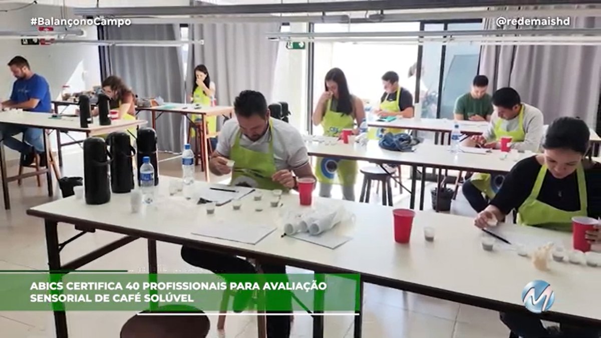 abicsoficial's tweet image. ABICS CERTIFICA PROFISSIONAIS PARA AVALIAÇÃO SENSORIAL DE CAFÉ SOLÚVEL
— O consumo do produto tem crescido no Brasil e o mercado busca cada vez mais profissionais capacitados no setor. Assista: youtube.com/watch?v=LJYpr_….