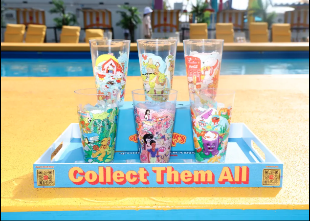 CommunityNext's tweet image. Nuevos vasos coleccionables de McDonald’s se revenden por miles de dólares en eBay dlvr.it/TC8n3k