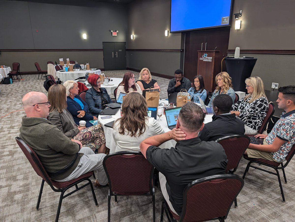 Équipes administratives <a href="/CscProvidence/">Csc Providence</a> participent aux carrousels (EDI, construction identitaire, orthophonie et en santé mentale) dans le cadre des Retrouvailles 2024. <a href="/ESCEJL/">École secondaire catholique E.J. Lajeunesse</a> <a href="/ESCPainCourt/">École secondaire catholique de Pain Court</a> <a href="/ESSteTrinite/">École secondaire catholique Sainte-Trinité</a> <a href="/ESCNotreDame/">École secondaire catholique Notre-Dame</a> <a href="/ECStDSavio/">École catholique Saint-Dominique-Savio</a> <a href="/ESCStFXavier/">École secondaire catholique Saint-François-Xavier</a> <a href="/ESCMgrBruyere/">École secondaire catholique Mgr-Bruyère</a> <a href="/EECGPVanier/">École catholique Georges-P.-Vanier</a>