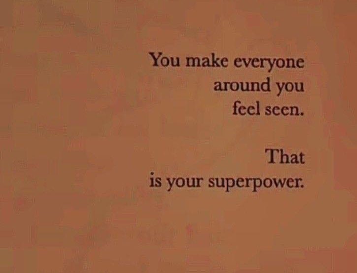 دايماً بتمني اكون سبب باحساس الونس لاي حاد حاسس انه لوحده ،