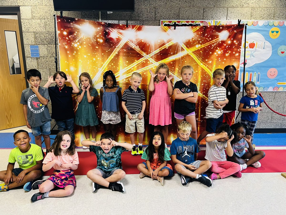 Rachel Burlison tweet media