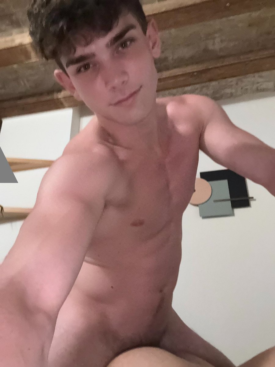 Like &amp; RT to see more 😈
New video available now ❗️❗️ 
Link in bio ⬇️⬇️