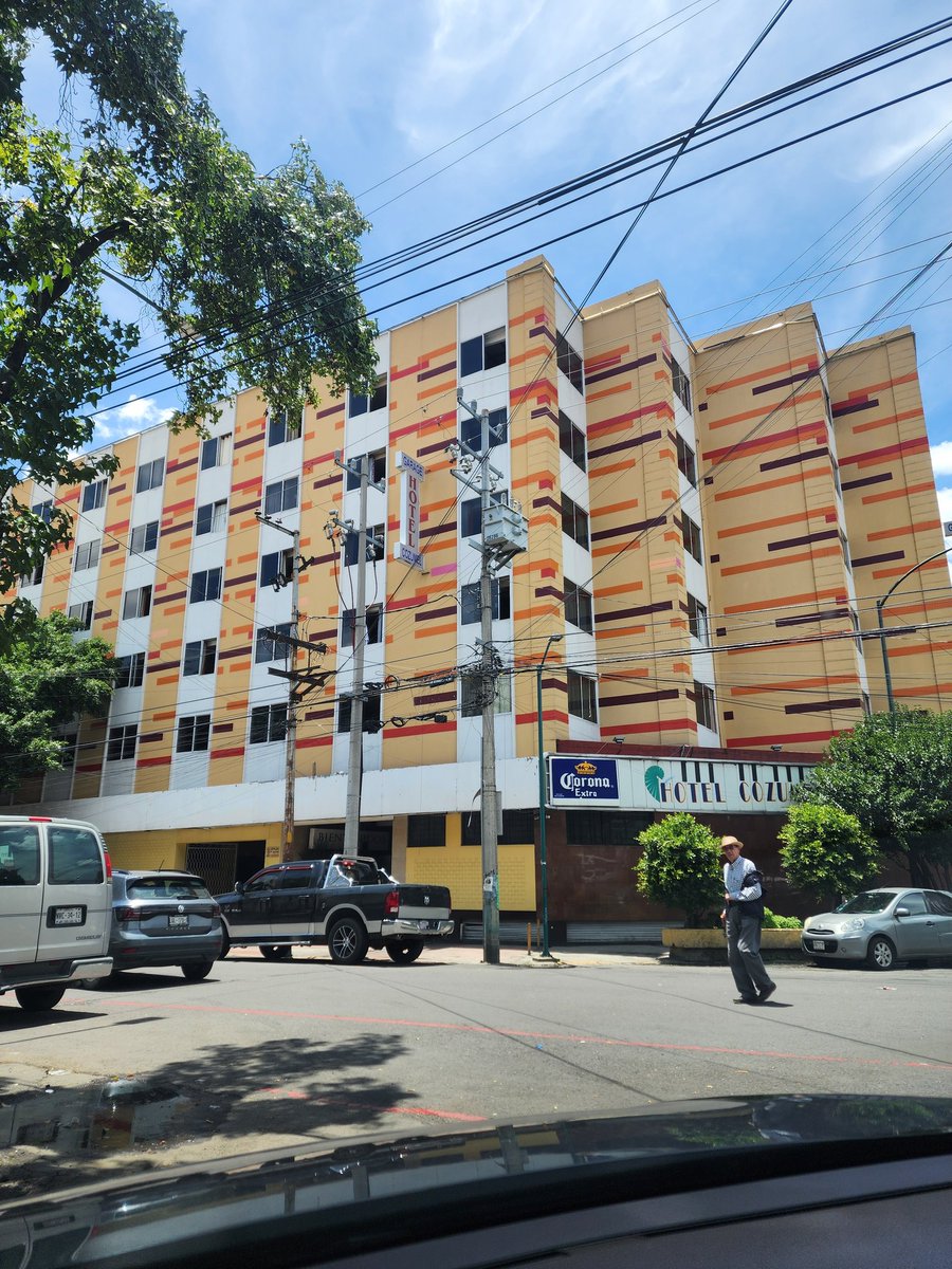 Pareja o chica sola.  Soy jorge single de 30 años solvente y muy formal.  Quien dice yo para pasarla rico 🍺🍺🍆🍆