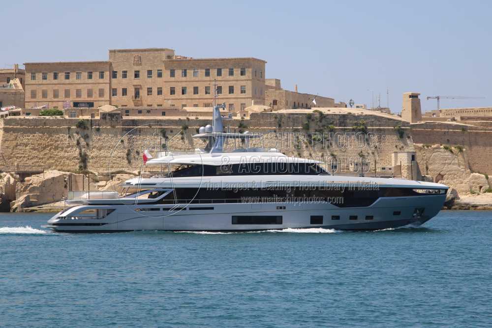 Shipguru's tweet photo. #2022built #AzimutYacht #GrandeTrideck #Qatariyacht #AL_GASSAR2022 #leaving #grandharbourmalta during her #maiden_call - 08.08.2024 - https://t.co/nfgboxcB5B - NO PHOTOS can be used or manipulated without our permission @AzimutYachtsHK @YachtspotterCom @ybw @YachtingMag https://t.co/usLdddByzn