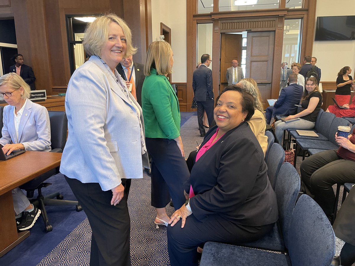 Steve Ford tweet media