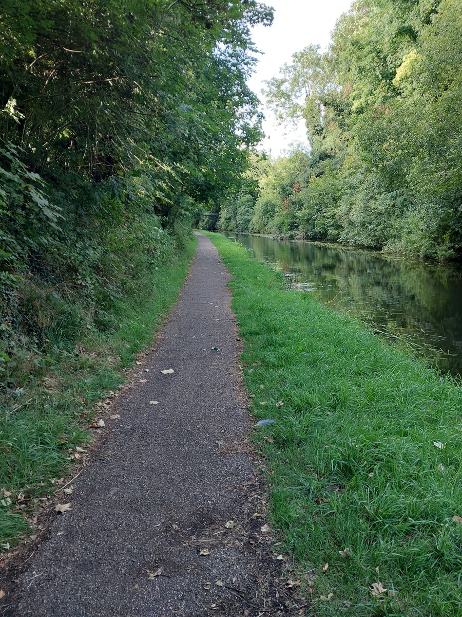 TettenhallWMP's tweet photo. More patrols for the Tettenhall PCSO's this evening along the canals re the recent robberies..#Communitypolicing #keepsafe https://t.co/MEc7EjJnXI