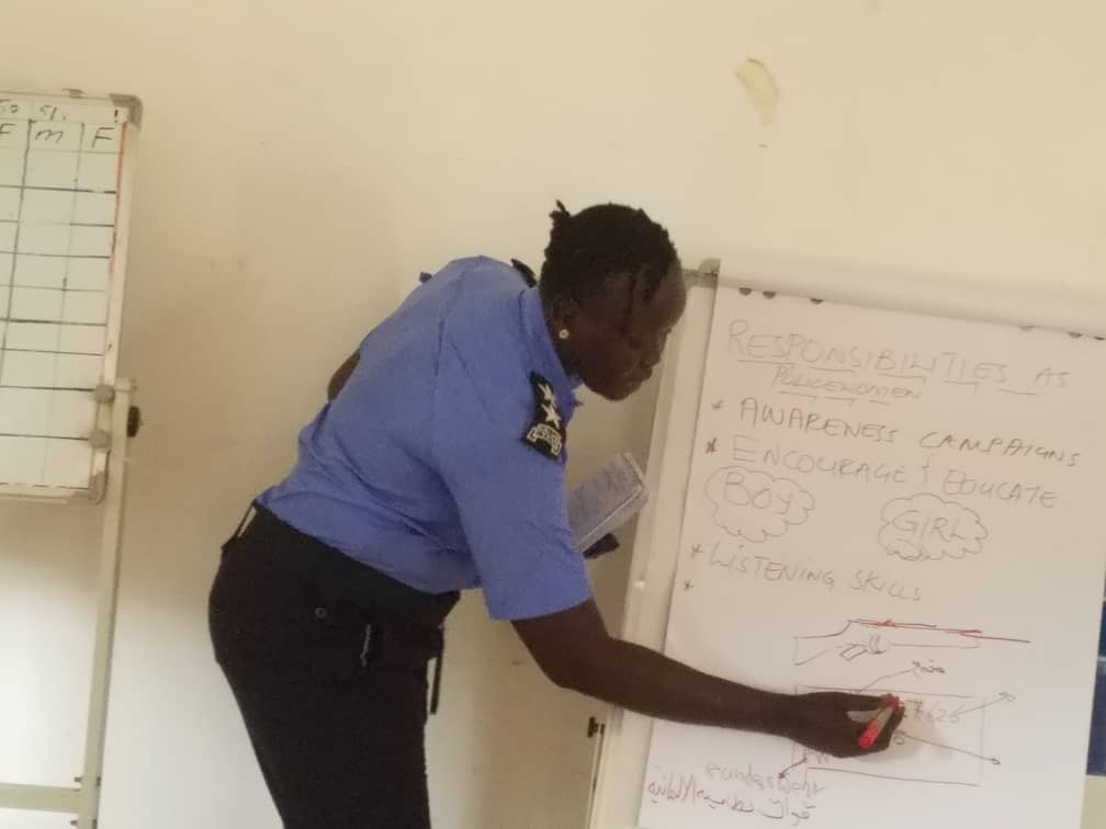 Under the SALIENT project, <a href="/UNDP/">UN Development</a> &amp; <a href="/UN_Disarmament/">UN Office for Disarmament Affairs</a> are supporting local authorities in #SouthSudan 🇸🇸 to improve arms control to save lives &amp; build safe communities.

A big 🙏🏽 to our partners 🇨🇭🇩🇪🇫🇮🇳🇿🇫🇷🇸🇪🇯🇵!

More: shorturl.at/ihtri