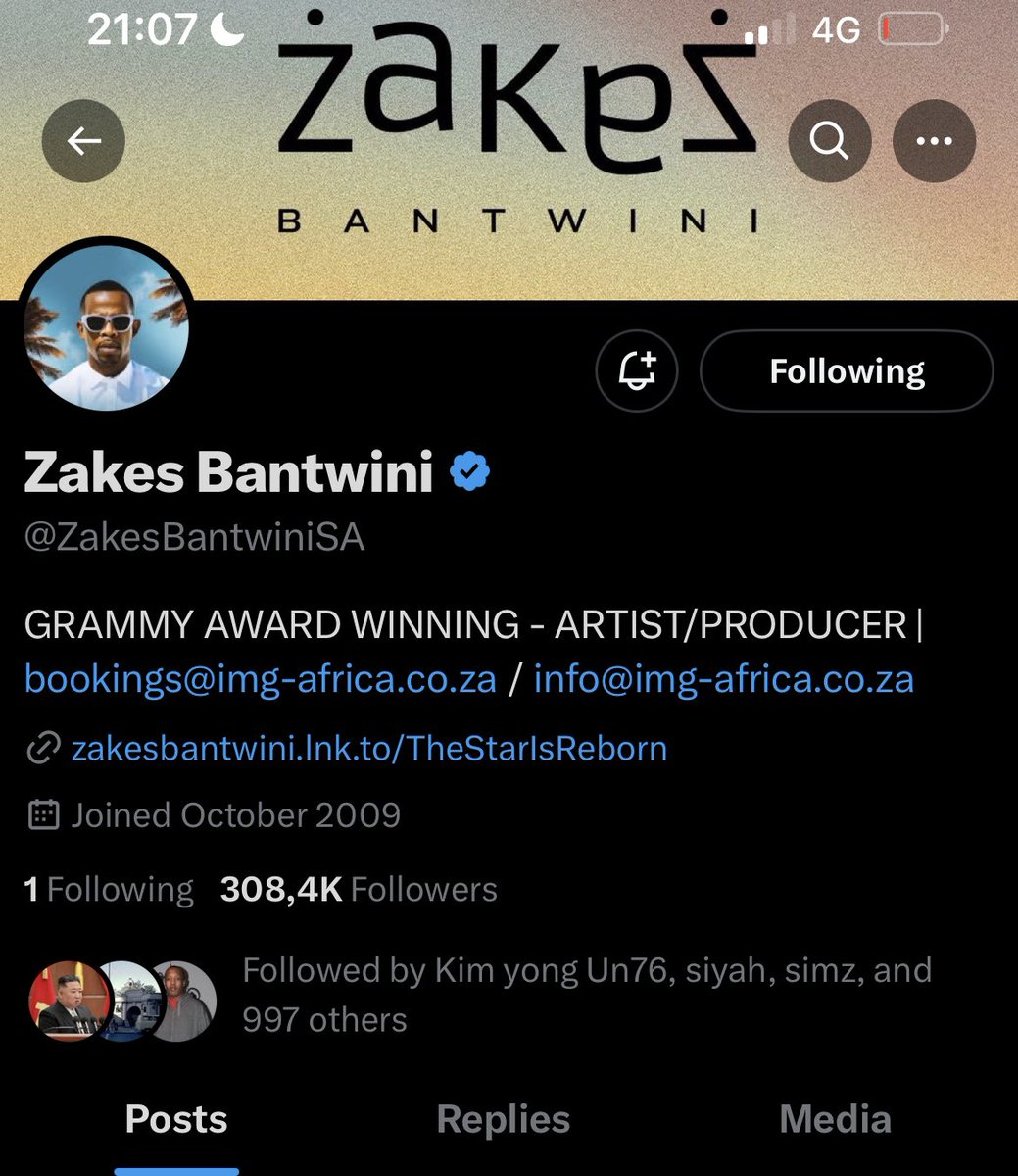 ChrisExcel102's tweet photo. Brother everyone you trying to do something nice for a woman always remember 

Bra Zakes Bantwini is only Following his wife..

While his wife is Following K.O.. and 6356 other people..

Women will always be women!!😭😭😭 https://t.co/vNVnPIFsNL