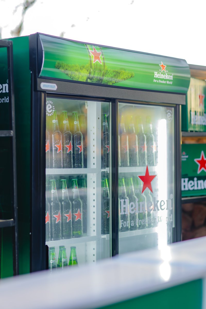la_tonde's tweet photo. Officially Launched the Heineken 650ml Returnable bottle in Botswana😍 #HulkisHere #Openyourworld #SameGreatTaste 🍻 https://t.co/fkKTtSE73P