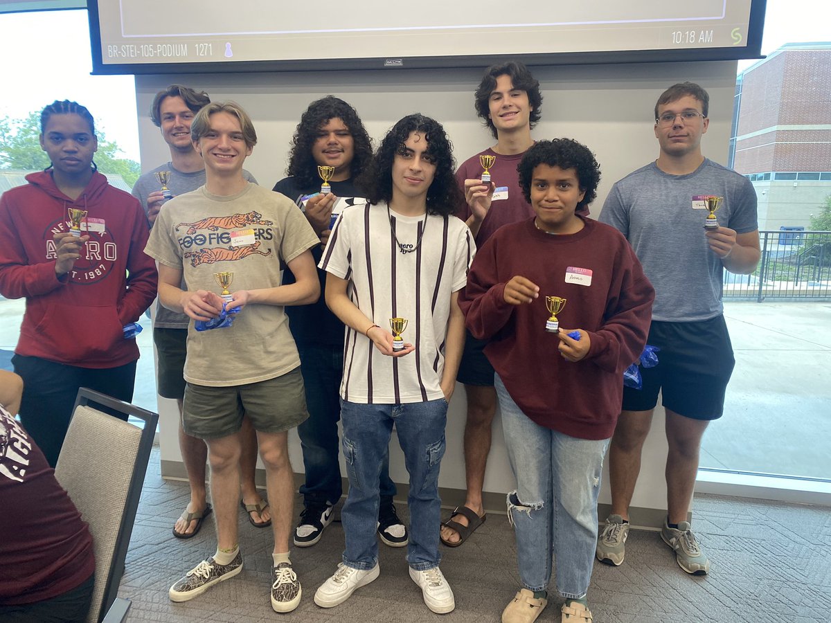 BlinnEngineer's tweet photo. TAMU Engineering Academy at Blinn-Brenham - WELCOME WORKSHOP! https://t.co/poRHWU32Ax