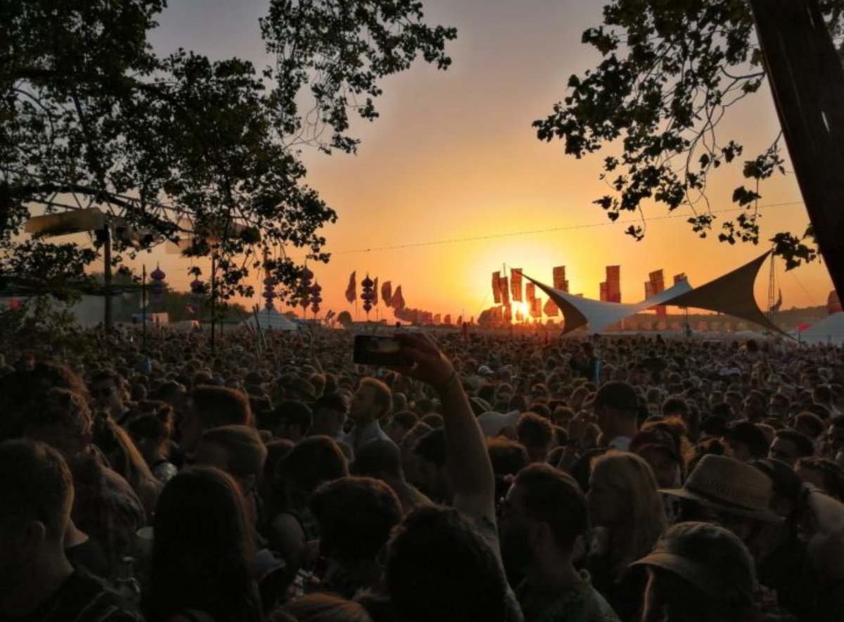 glastobation's tweet image. Thursday evening at the Glade, Glastonbury 2019

#Glastonbury #Glasto
@GladeAreaGlasto