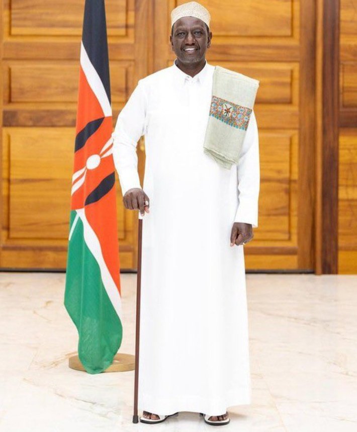 FadedKamba's tweet photo. A quick one 
Just quote any random project that Mzee "Zakayo" has started and completed ? @WilliamsRuto

#liberationtuesday https://t.co/85nKDEdxTs