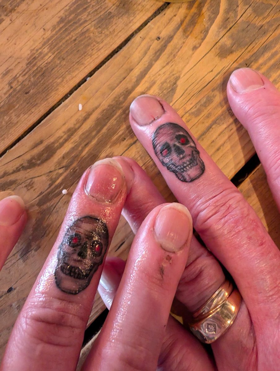 Sam Gray tweet media