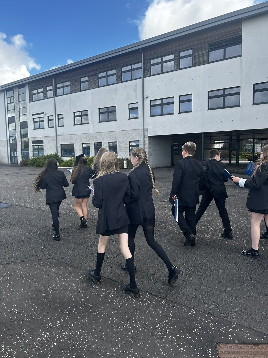 Miss Gilfillan tweet media
