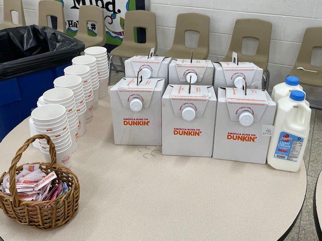 BIG THANK YOU to Kelly Wirt Realty for an amazing breakfast spread this morning.🎉🙌🏻
Gave us all the fuel we needed for a great day preparing for our little leaders to come back next week! 🧡