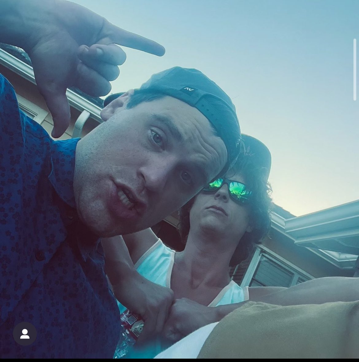 #throwbacktuesday guys this is me and bro probably after burning or something, no suprise <a href="/Wadeburns420/">Wade</a> isn’t in the picture then😂