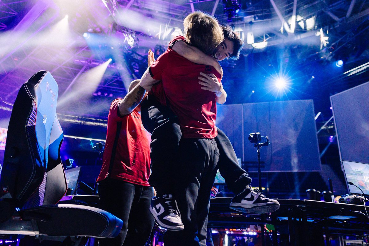 Top 4 in the world

3 days until we take the big stage