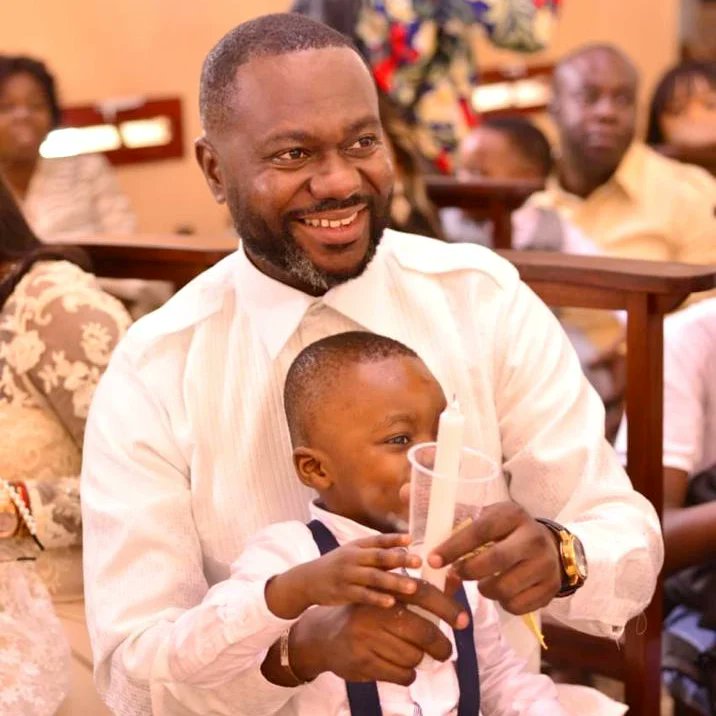 daniel_muanda's tweet photo. Genèse de l'initiation chrétienne de mon filleul. Heureux ton jour d'entrée dans la dimension divine et éternelle.
#JS8Chretien
#paroissesacrécoeur https://t.co/Q9K0YOPmQb
