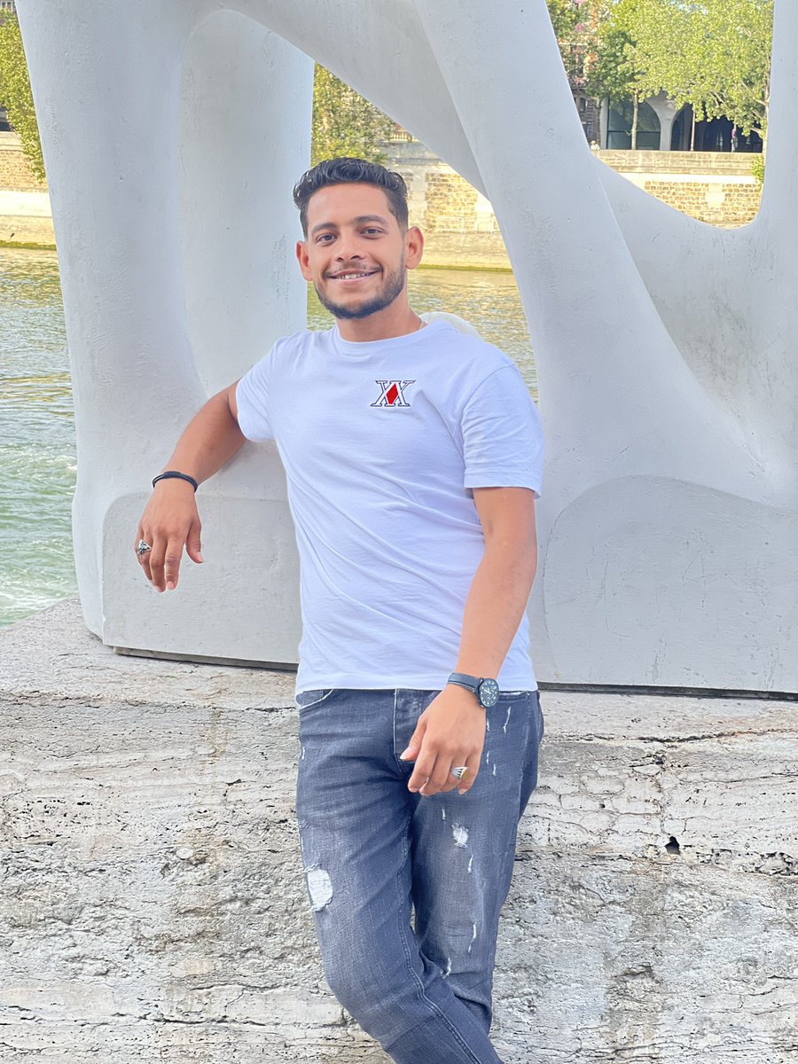 So3da64255157's tweet photo. وكأن البشر أصبحت أصنام، لا تضر عدو، ولا تنفع صديق ♨️⚔️〽️🖤 https://t.co/1N3cALf1c1