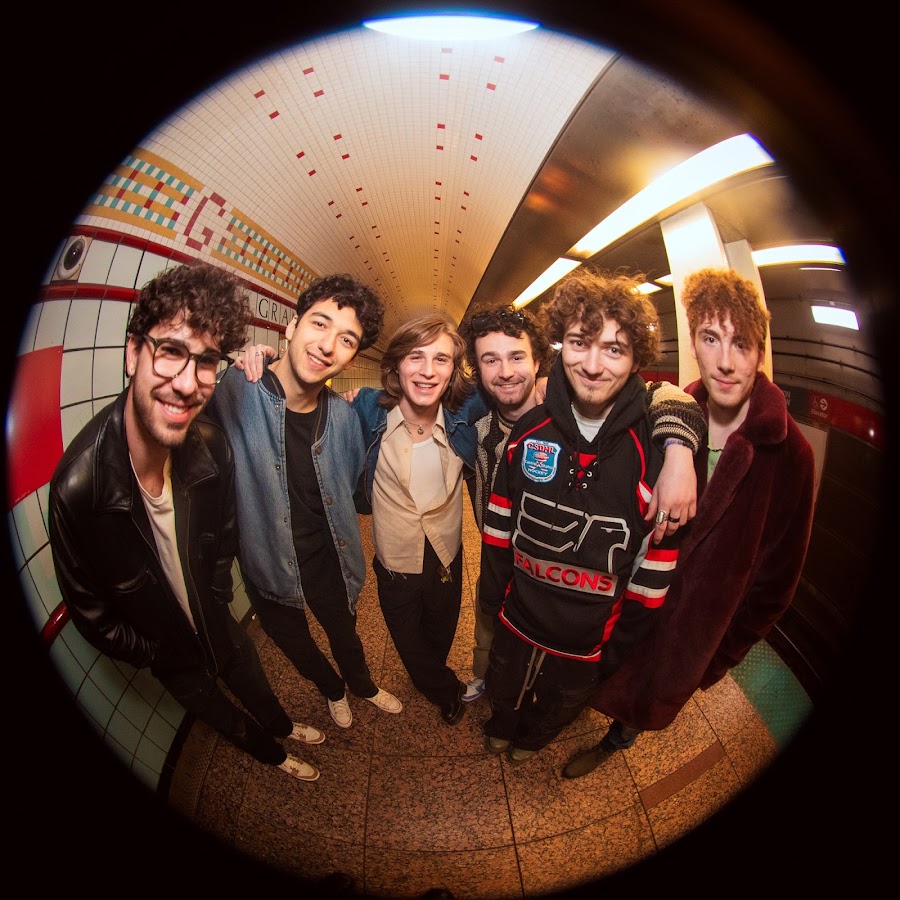 FreeV's tweet image. Ax and the Hatchetmen and the music video for Love Songs, is followed by non-stop curated advertising-free music videos. Watch here:
freev.com/2024/08/ax-and…

@Ax_Hatchetmen #LoveSongs #MusicVideo #FreeV #TheIndies #MusicTelevision