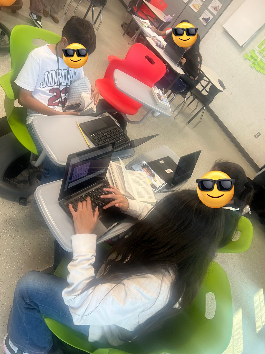 Today, I got to sneak-a-peek at our Red Paws fully engaged in CourseMojo and a round robin discussion about Bud, not Buddy! <a href="/MeadMS_AISD/">Mead Middle School</a> <a href="/MrLara9/">MrLara</a>