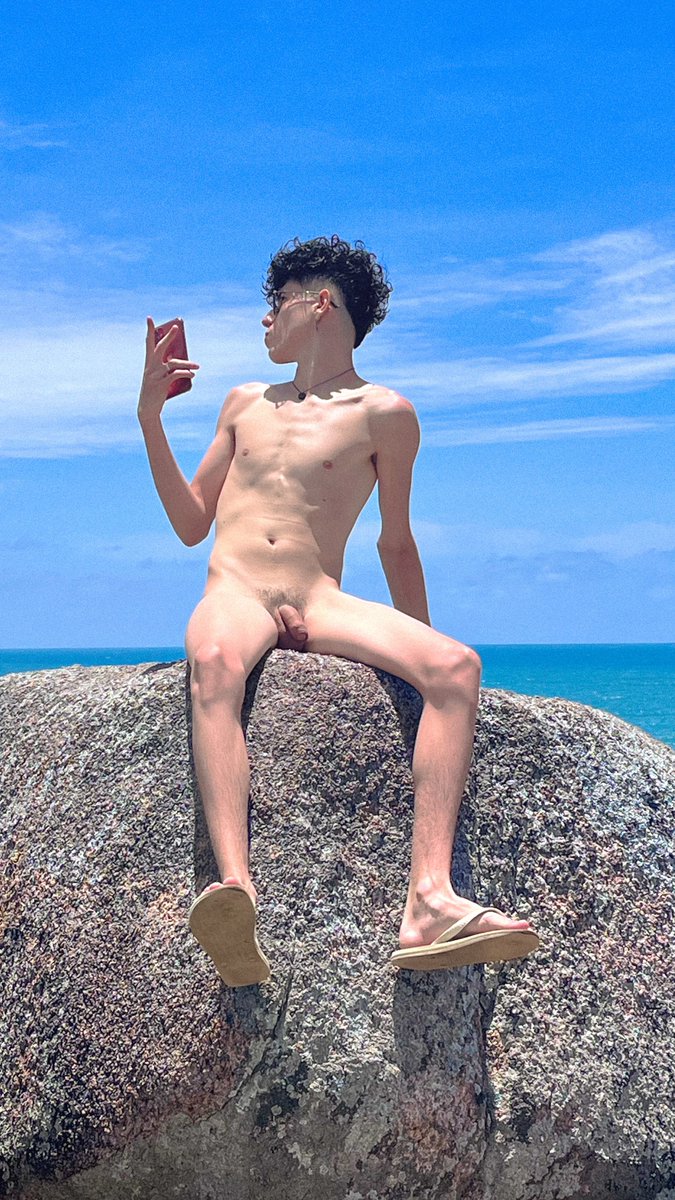 petterneil's tweet photo. liberei meu conteúdo na praia mais recente pros meus assinantes agora ❤️‍🔥

closefans/telegram por 19,90: https://t.co/O6pRbcOIr6 https://t.co/jnljEKVKGn